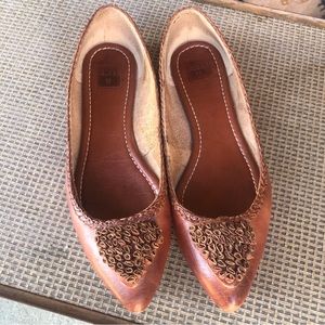 Frye Regina Flower Ballet Flats Brown Leather Pointed Toe Slip On Shoe Womens 9M